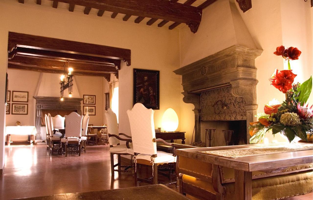 Castello Di Petroia Dimora D'Epoca Hotel Gubbio Bagian luar foto